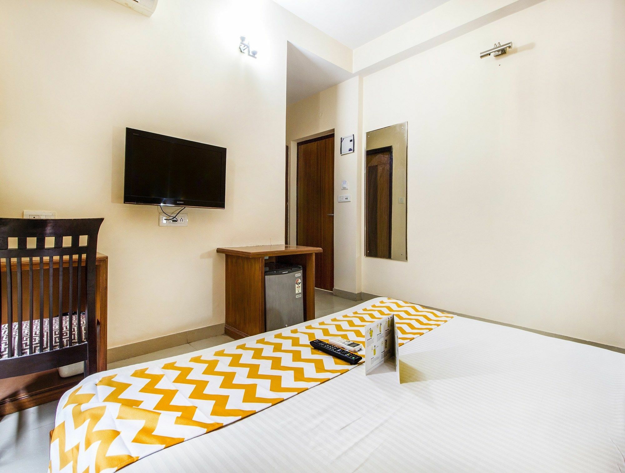 Fabhotel Royal Residency Jaipur Airport ภายนอก รูปภาพ
